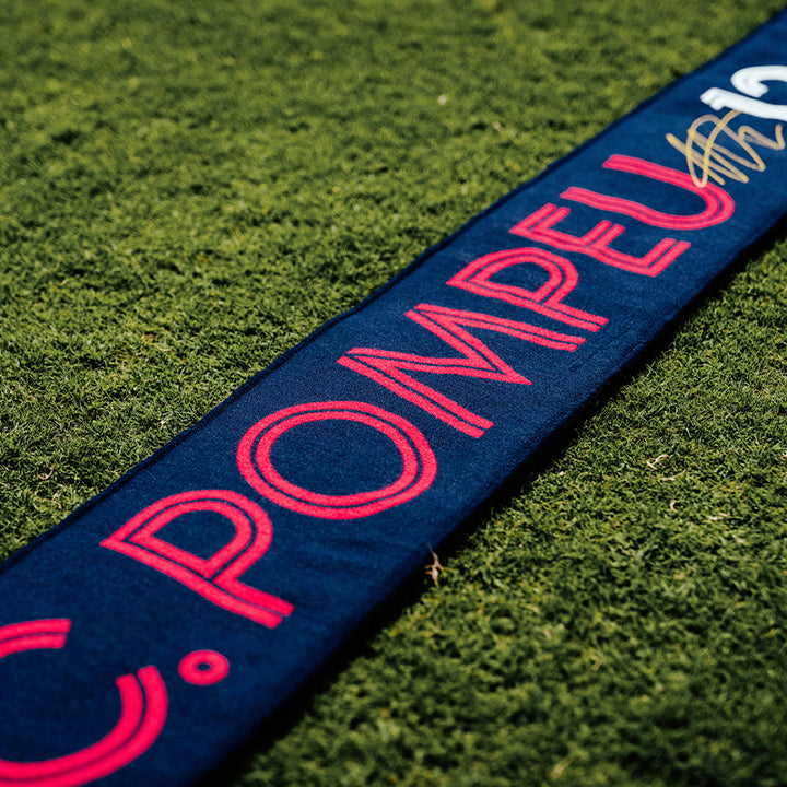 C.POMPEU OFFICIAL PLAYER SCARF