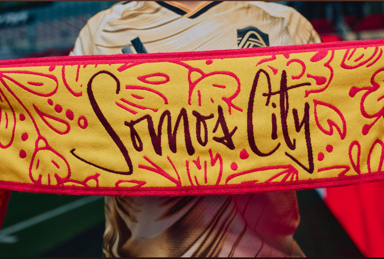 SOMOS CITY Scarf